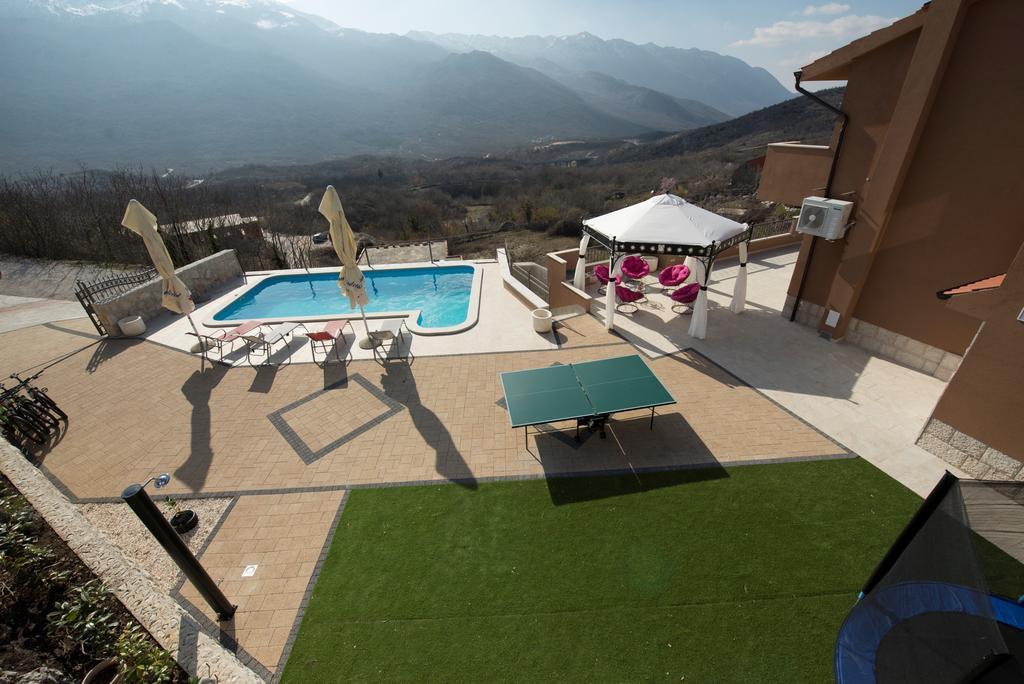 Villa Ivana Zagvozd Esterno foto