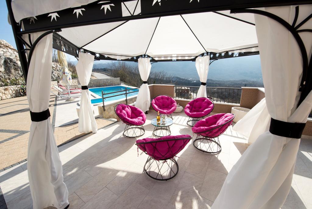 Villa Ivana Zagvozd Esterno foto