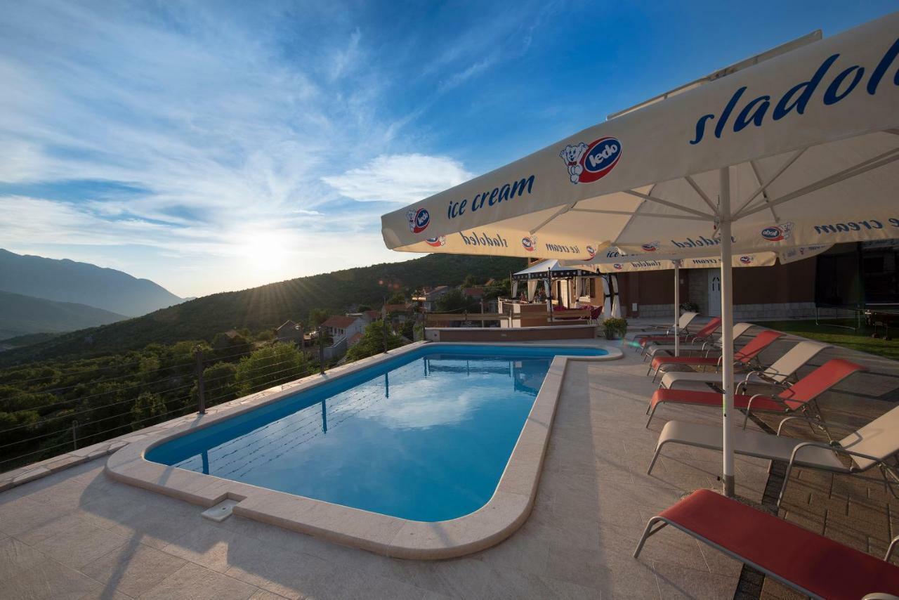 Villa Ivana Zagvozd Esterno foto