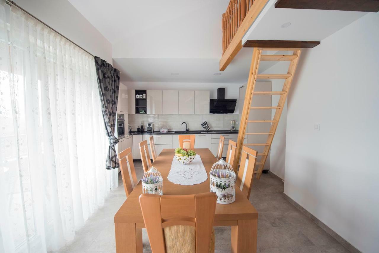 Villa Ivana Zagvozd Esterno foto